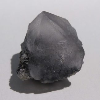 Fluorine violacée et Hématite, Les Périades, Chamonix, Haute-Savoie.