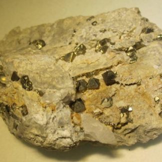 Pyrite, carrière du Petit Caous, Saint-Raphaël, Var.