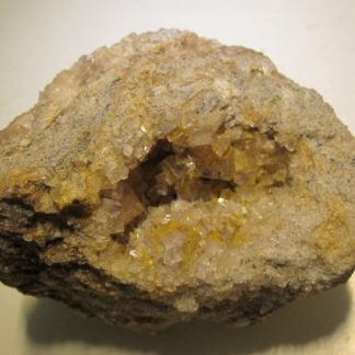 Hémimorphite sur Fluorine, L'Argentolle, Saint-Prix, Saône-et-Loire.