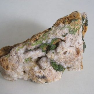 Pyromorphite, La Pierre de Neuvic, Neuvic-Entier, Haute-Vienne, Limousin.