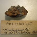 Plumbogummite, Huelgoat, Finistère, Bretagne.