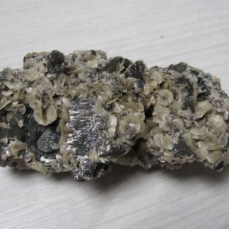 Tétraédrite et Sidérite (mésitine), mine de La Mure, Isère.