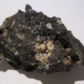 Phillipsite, St Jean le Centenier, Ardèche.