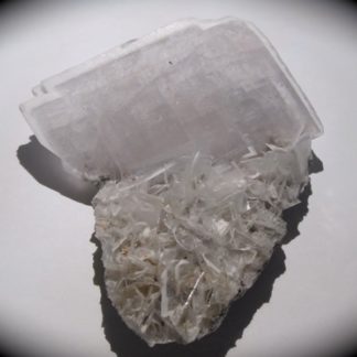 Baryte de Combe-Guichard, commune de Prunières, près de La Mure en Isère.