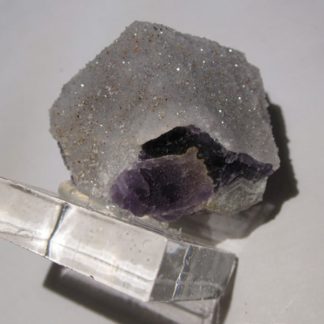 Cristal de fluorine avec quartz, Moustier-Ventadour, Corrèze.