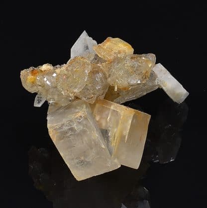 Albite, quartz, dolomite, Bramans, Savoie.
