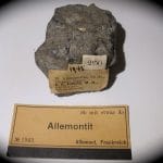 Allemontite, mine des Chalanches, Allemont, Oisans, Isère.