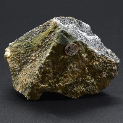 Axinite, Rochers d'Armentier, Oisans, Isère, France.