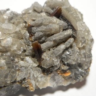 Barytine et pyromorphite brune de Chaillac (Indre).