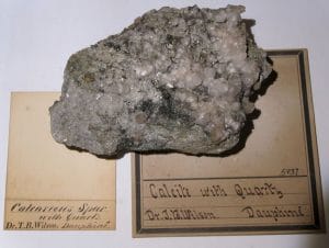 Calcite et quartz du Dauphiné (spécimen du XIXème siècle).