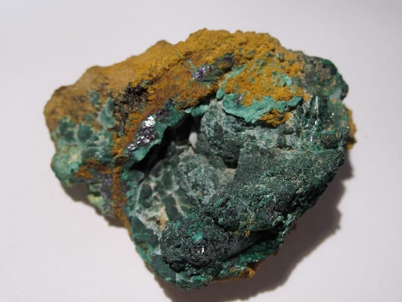 Malachite et cuprite, mine de Chessy, Rhône.