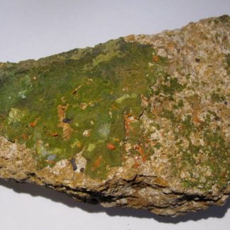 Crocoïte et Pyromorphite, filon du Cantonnier, Nontron, Dordogne.