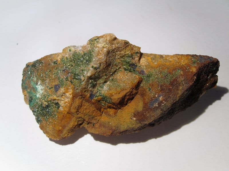 Olivénite, mine de La Garonne, Le Pradet, Var.