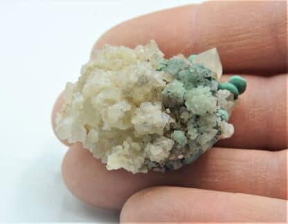 Malachite sur Quartz, Bouche-Payrol, Brusque, Aveyron.