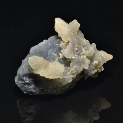Calcite pseudo calcédoine, Mine de la Diège, Aveyron