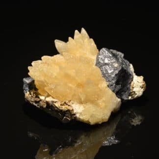 Calcite et Galène, mine de Planioles, Lot.