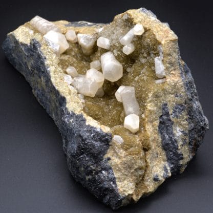 Calcite, Sidérite, Peyrebrune, Tarn, France.