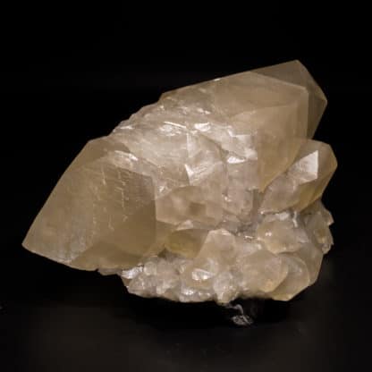 Calcite maclée, mine de Trèves, Gard.