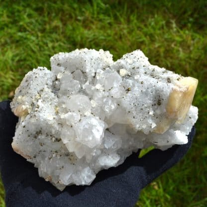 Fluorine, quartz, Le Burg, Tarn, France