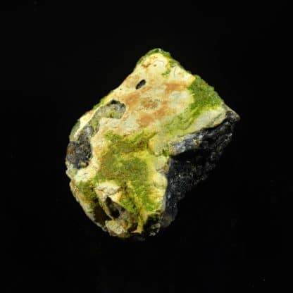 Pyromorphite verte sur galène, L'Argentolle, Saint-Prix, Saône-et-Loire.