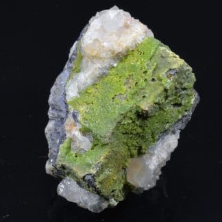 Pyromorphite et quartz sur galène, mine de L'Argentolle, Saône-et-Loire (Morvan).