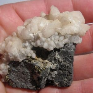 Galène, Quartz et Calcite, mine de Vallaury, Var.