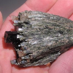 Ilvaïte, Hedenbergite et Quartz, Dalnegorsk, Russie.