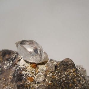 Quartz de septaria, gisement de Rémuzat, Drôme.