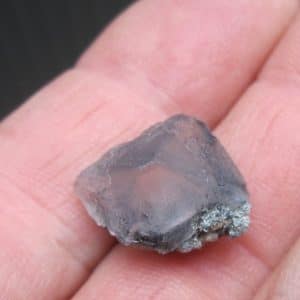 Fluorine violacée et Hématite, Les Périades, Chamonix, Haute-Savoie.