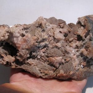 Baryte, mine de Potigny, Soumont-Saint-Quentin, Calvados.