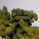Pyromorphite verte, mine de Chaillac, Indre, France.