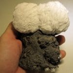 Barytine"pompon" sur blende, Les Malines, Saint-Laurent-le-Minier, Gard.