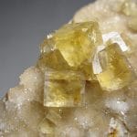 Fluorine sur quartz, Valzergues, Aveyron.