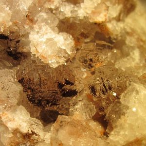 Fluorine hématoïde, mine de Maraval, Var.