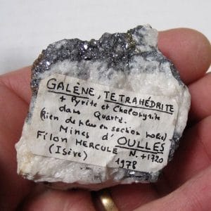 Galène, tétraédrite, pyrite et chalcopyrite, mine d'Oulles, Oisans, Isère.