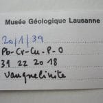 Crocoïte, vauquelinite, embreyite, Beresovsk, Russie.