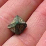 Cuprite pseudomorphosée en malachite, mine de Chessy, Rhône.