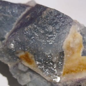 Fluorine octaédrique, Marsanges, près de Langeac, Haute-Loire.