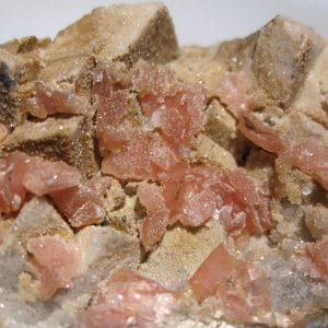 Rhodochrosite (ou Rhodocrosite), mine de Kassandra, Grèce.