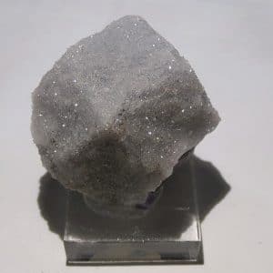 Cristal de fluorine avec quartz, Moustier-Ventadour, Corrèze.