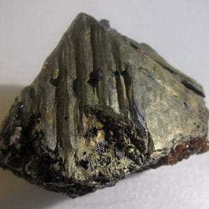 Grenat sur Chalcopyrite, Dalnegorsk, Sibérie, Russie.