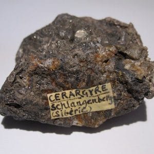 Cérargyrite et dyscrasite, Schlangenberg, Altaï, Sibérie, Russie.