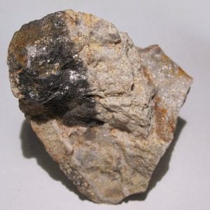 Bismuth, Russellite et Zavaritskite, Échassière, Allier.