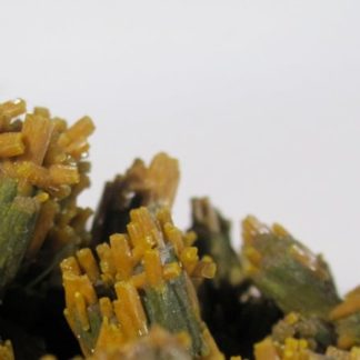 Pyromorphite, Les Farges, Ussel, Corrèze.