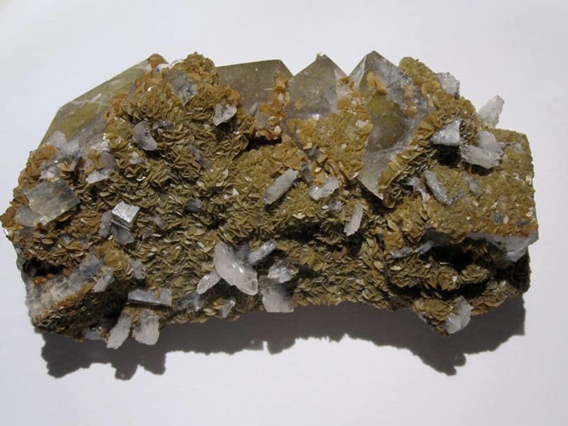 Fluorite, baryte et sidérite de Peyrebrune, Tarn.