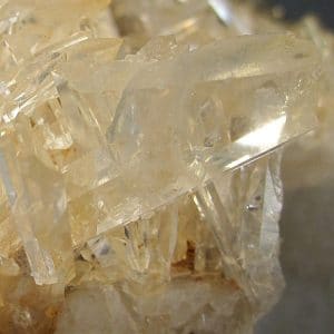 Quartz avec macle de La Gardette sur baryte, Tré les Eaux, Vallorcine.