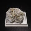 Pistomésite (Sidérite), Muscovite et Rutile, Tunnel de la Furka, Suisse.