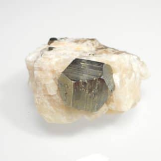 Pyrite et dolomite, mine de Saint-Pierre-de-Mésage, Isère.