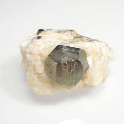 Pyrite et dolomite, mine de Saint-Pierre-de-Mésage, Isère.