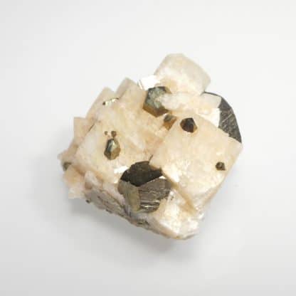 Pyrite et dolomite, mine de Saint-Pierre-de-Mésage, Isère.